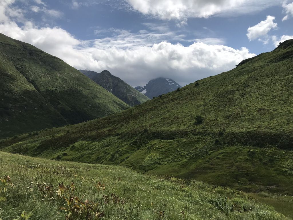 Поход на Бзерпинский карниз